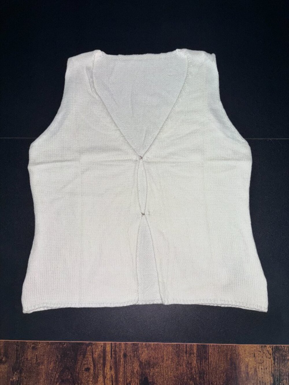 Y2K White Knit V-Neck Vest Top Hook & Eye Closure S